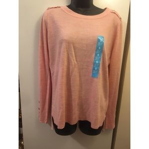 Long sleeved pink top